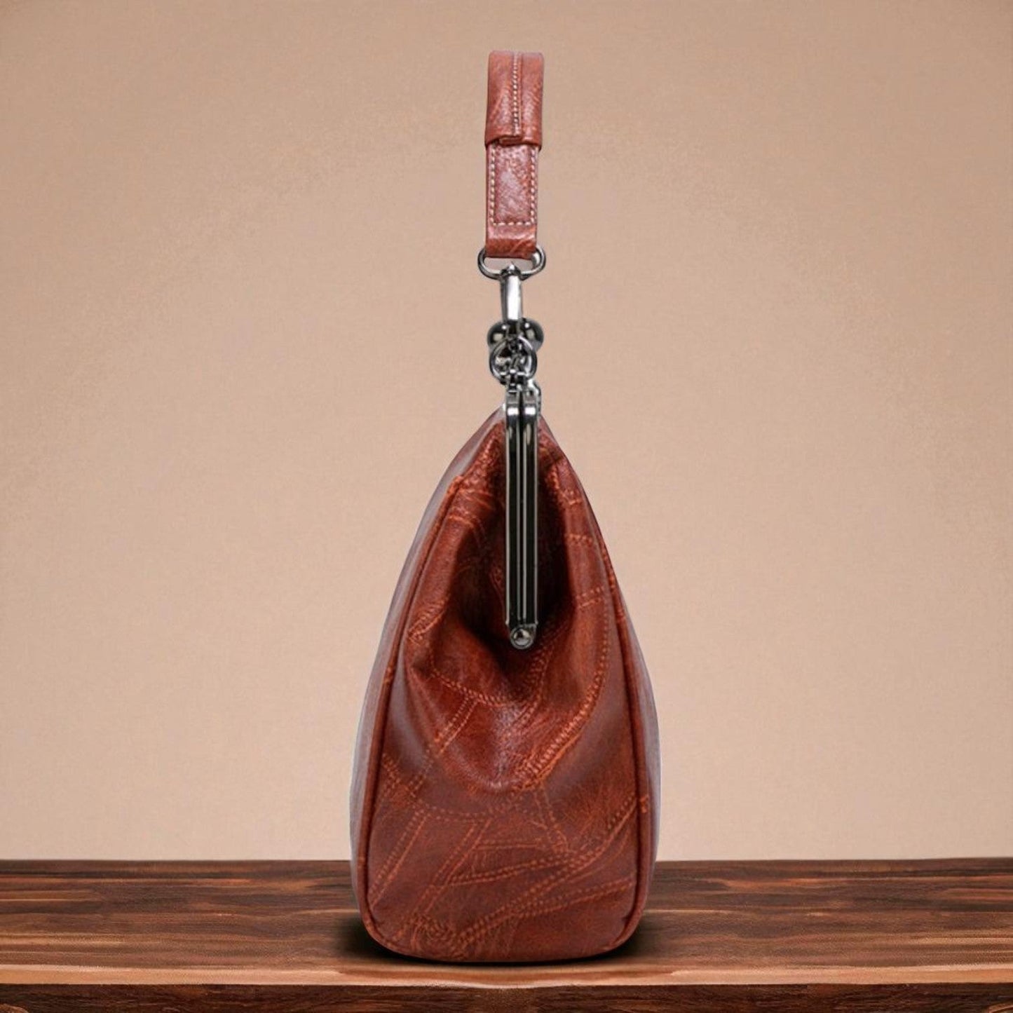Bolso vintage con chiusura de scatto
