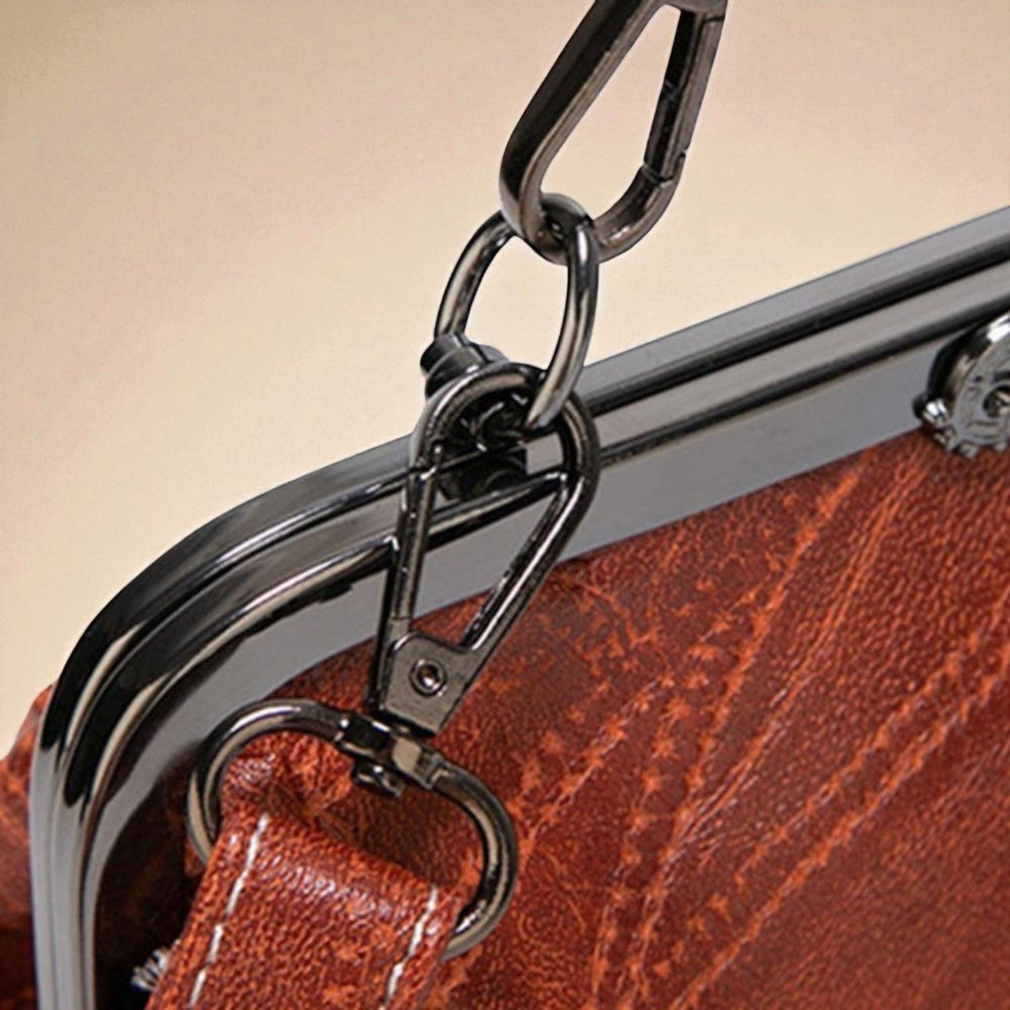 Bolso vintage con chiusura de scatto