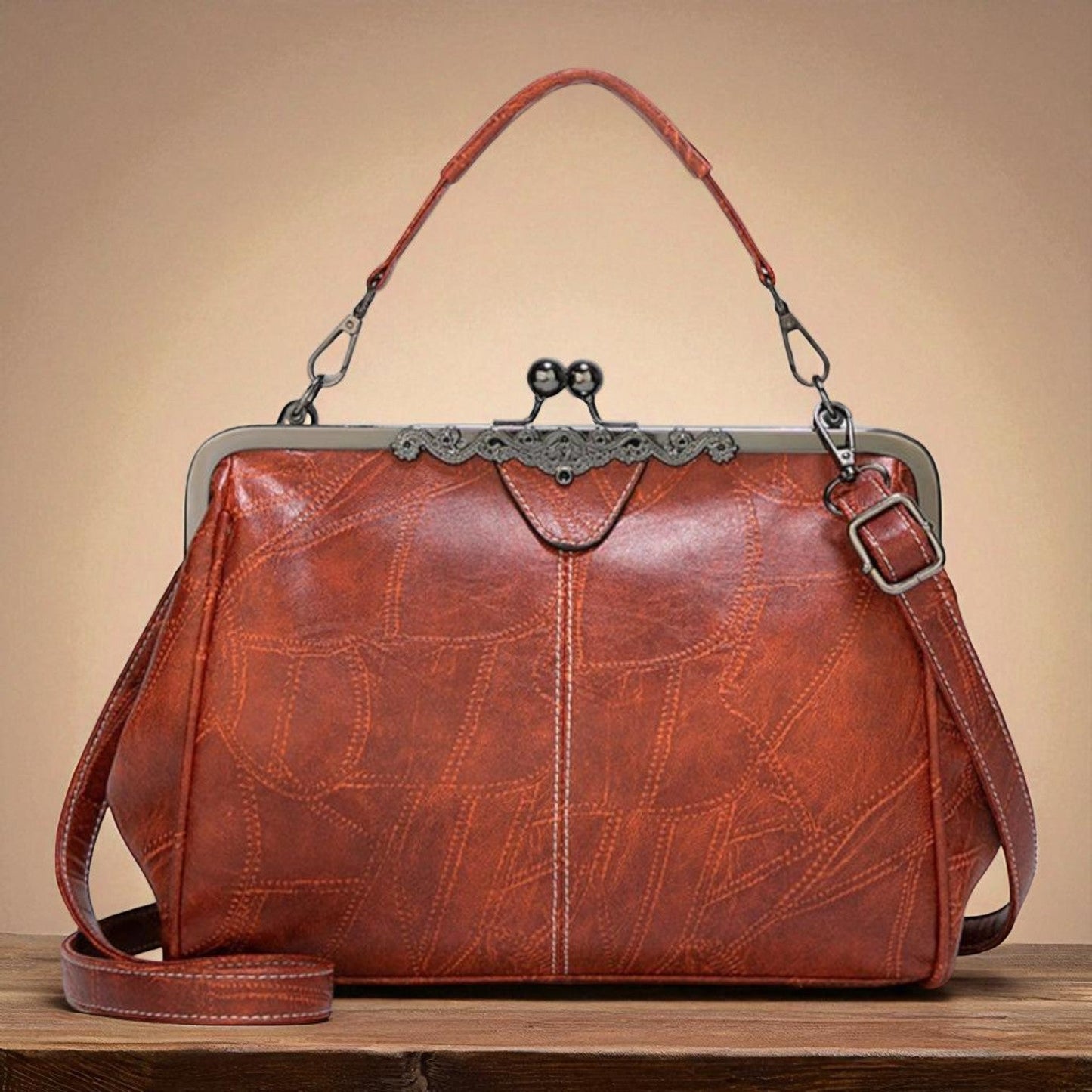 Bolso vintage con chiusura de scatto